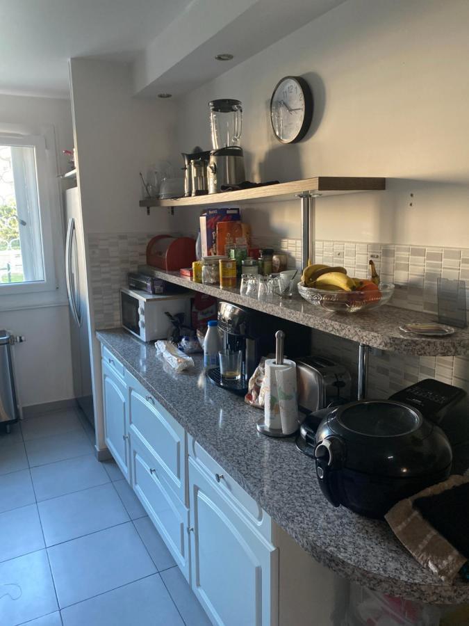 Residence Zola Вильорбан Екстериор снимка