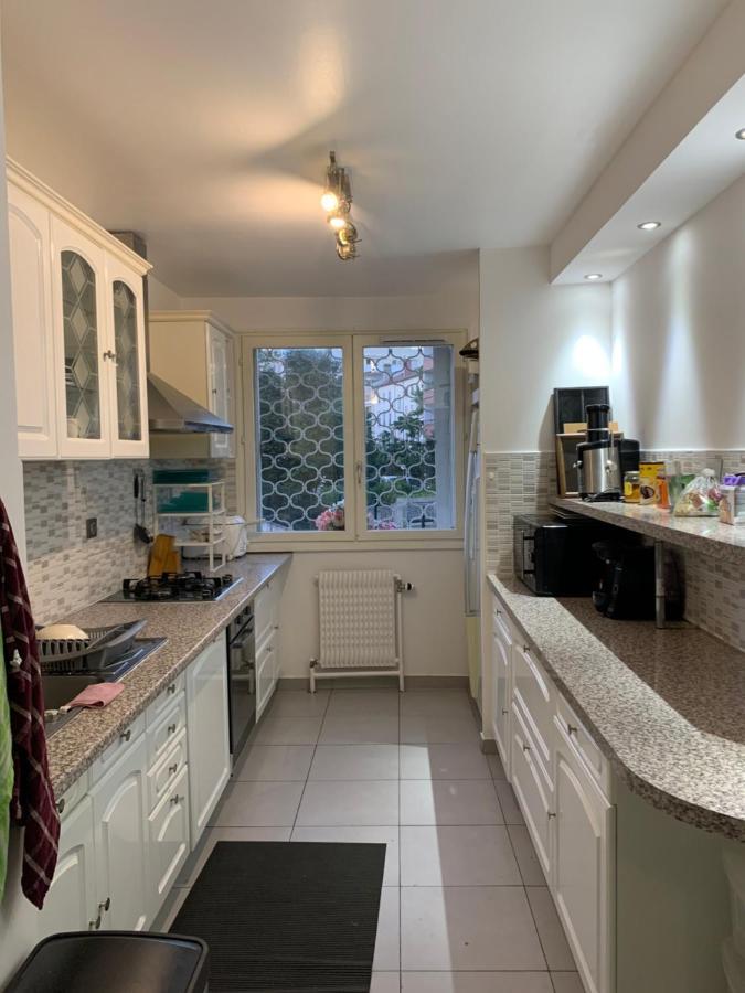 Residence Zola Вильорбан Екстериор снимка