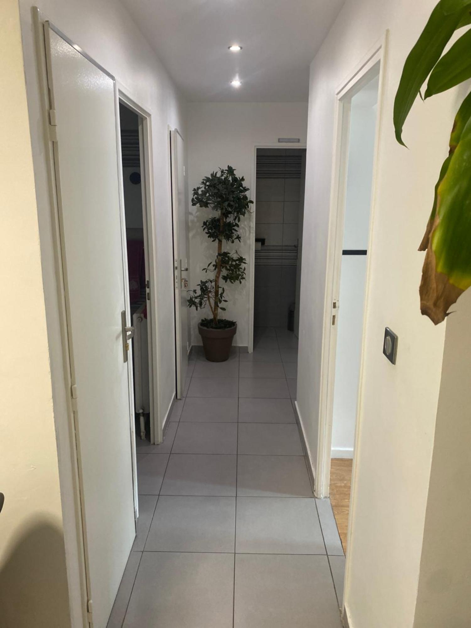 Residence Zola Вильорбан Екстериор снимка